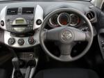 Toyota RAV4 2006 года (ZA)
